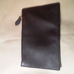 orYANY Pouch